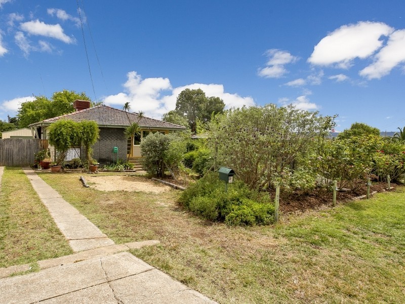 33 Oleria Street, Queanbeyan NSW 2620