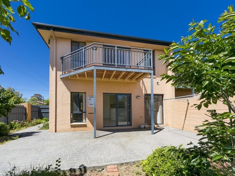1/56 Tharwa Road, Queanbeyan NSW 2620