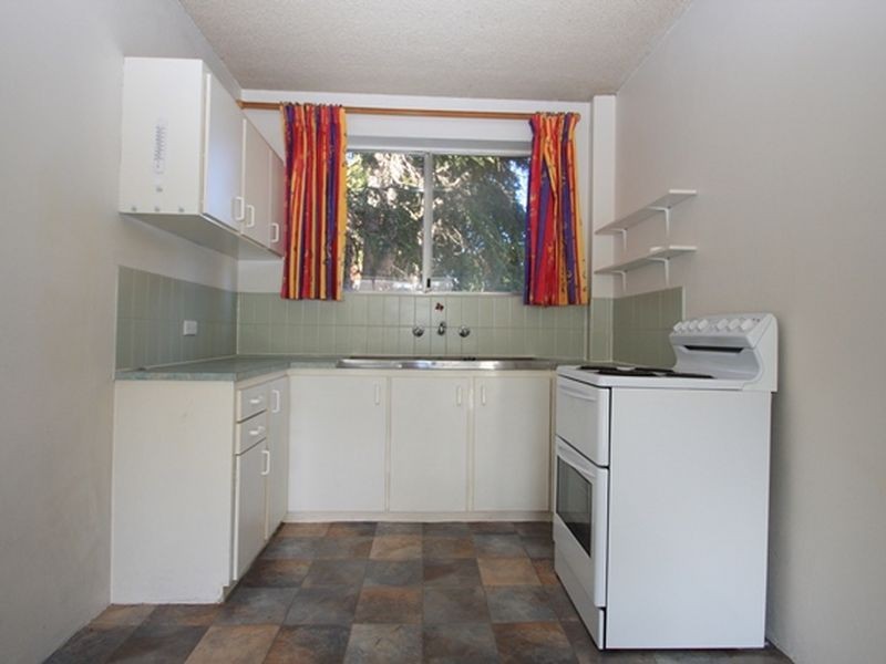 1/74-80 Collett Street, Queanbeyan NSW 2620