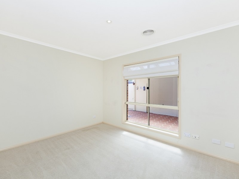 4/16 Telopea Place, Queanbeyan NSW 2620