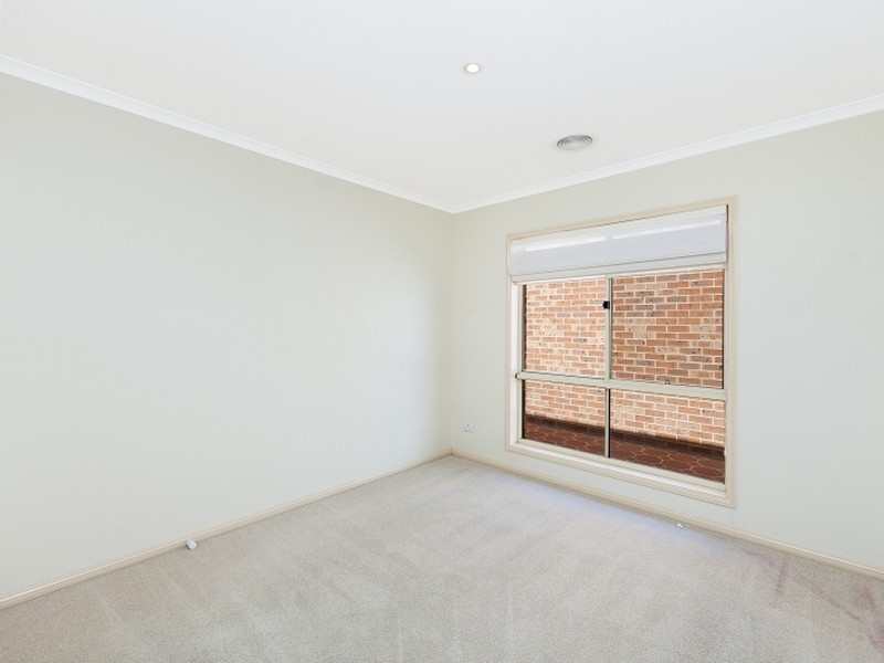 4/16 Telopea Place, Queanbeyan NSW 2620