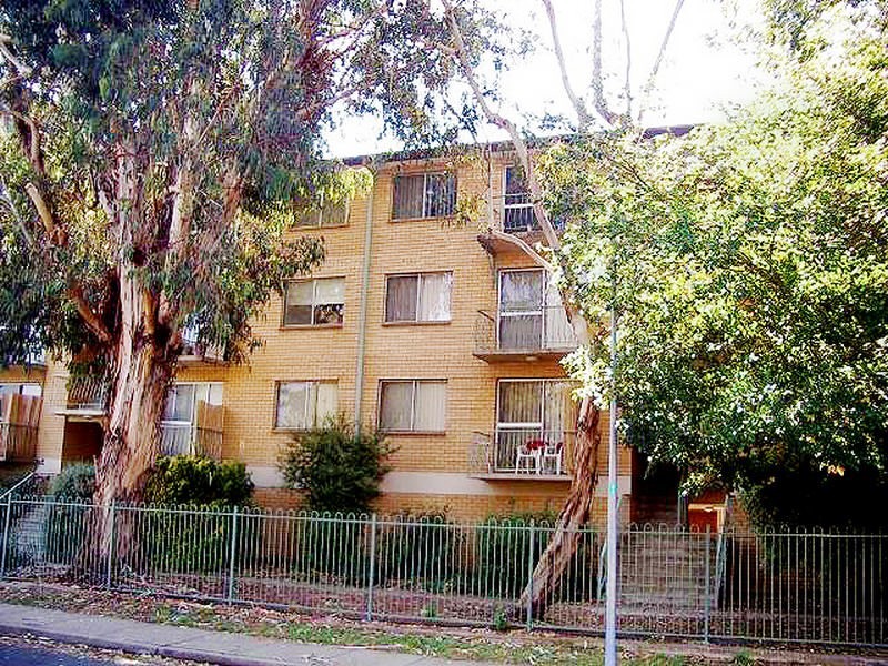 15/1 Mowatt Street, Queanbeyan NSW 2620