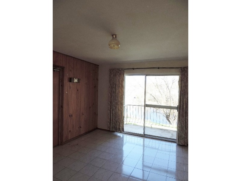 15/1 Mowatt Street, Queanbeyan NSW 2620