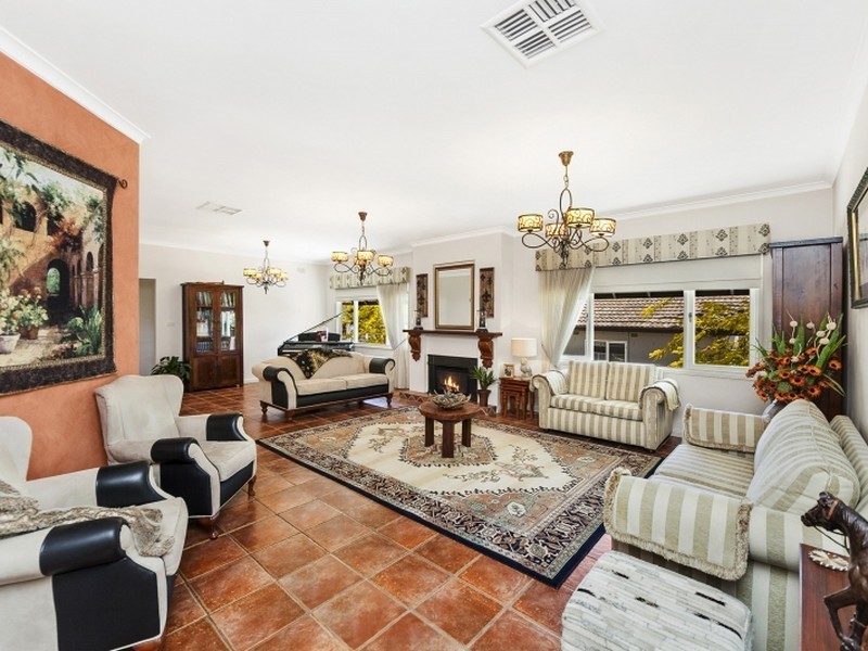 13 Elizabeth Crescent, Queanbeyan NSW 2620