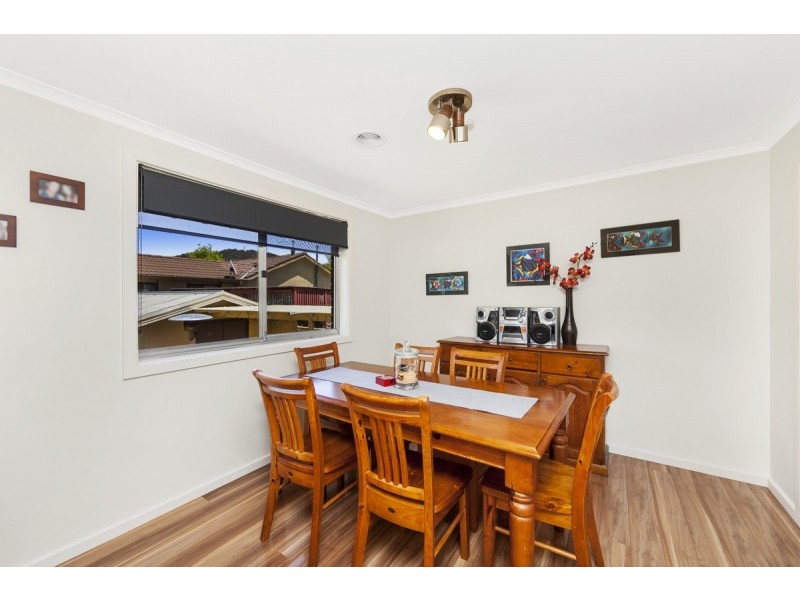 4 Meehan Close, Queanbeyan NSW 2620