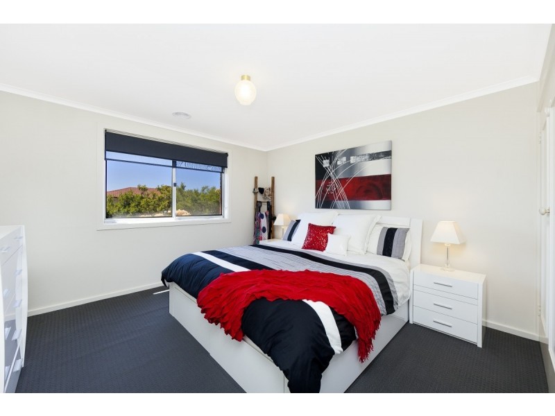 4 Meehan Close, Queanbeyan NSW 2620