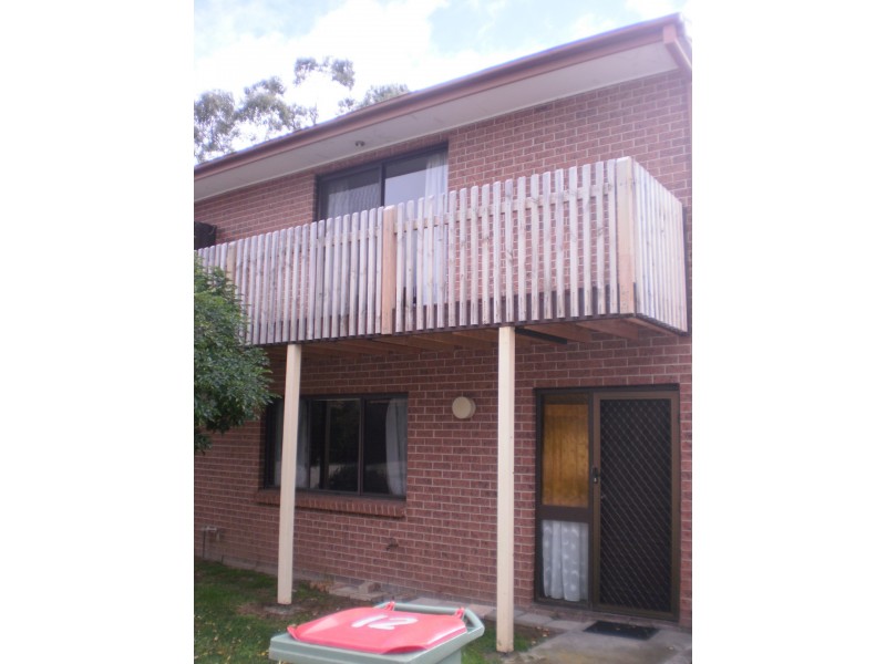 12/15 Charles Street, Queanbeyan NSW 2620