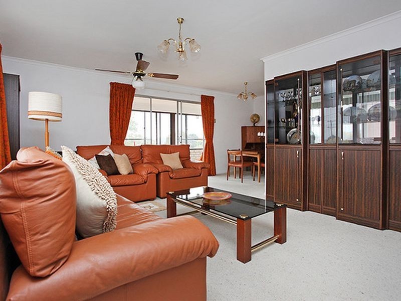 25 Bendora Aevue, Queanbeyan NSW 2620