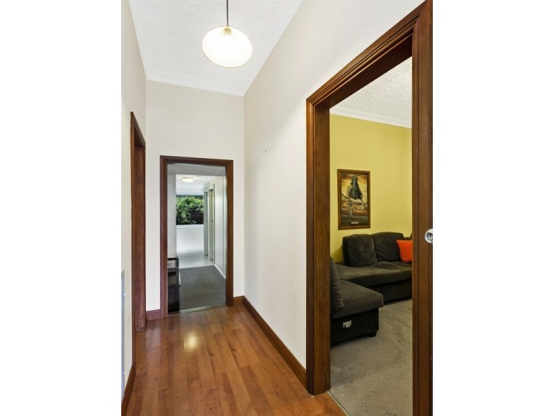 7 George Street, Queanbeyan NSW 2620