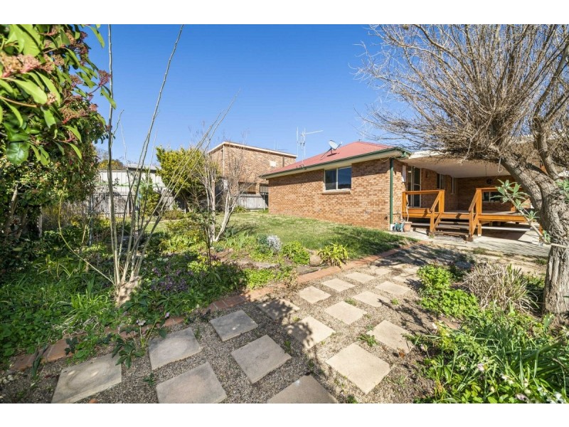 25 Marril Street, Queanbeyan NSW 2620