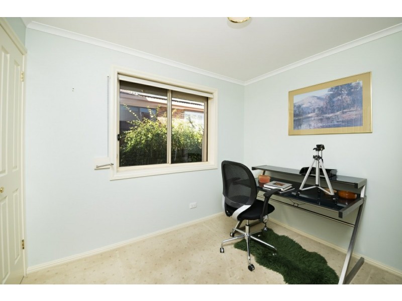 25 Marril Street, Queanbeyan NSW 2620