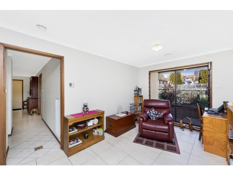 4 Chardonnay Place, Queanbeyan NSW 2620