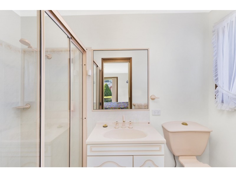 4 Chardonnay Place, Queanbeyan NSW 2620