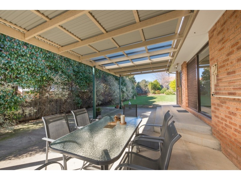 4 Chardonnay Place, Queanbeyan NSW 2620