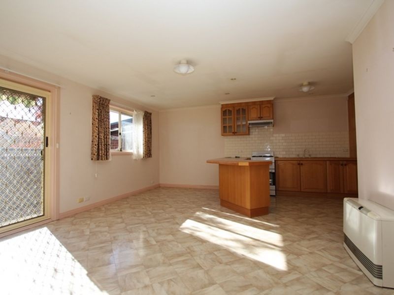 8/1 River Drive, Queanbeyan NSW 2620