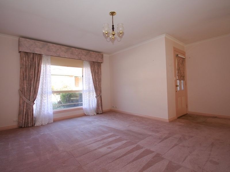 8/1 River Drive, Queanbeyan NSW 2620
