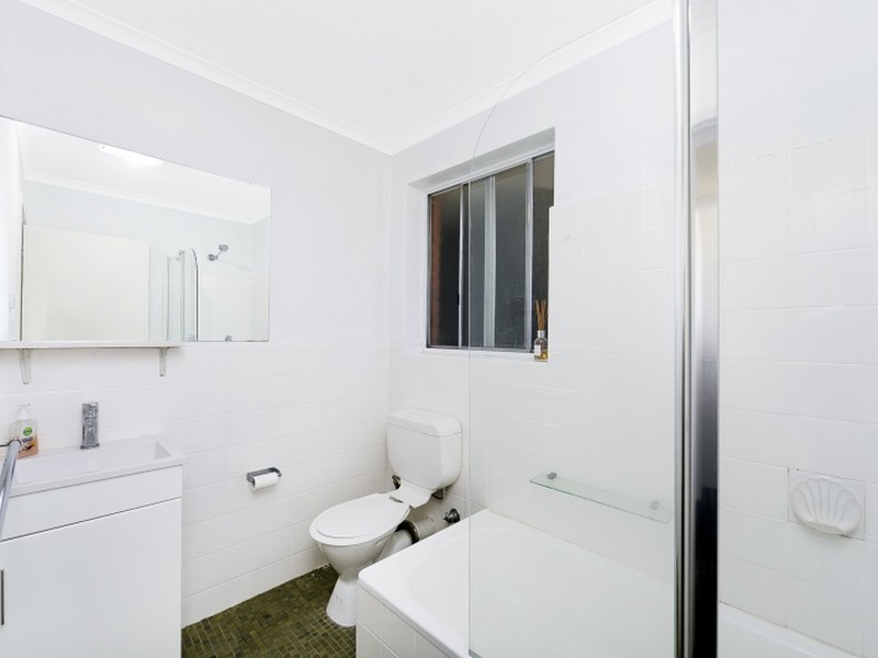 10/56 Trinculo Place, Queanbeyan NSW 2620