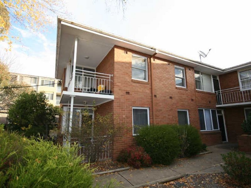 4/35 Crawford, Queanbeyan NSW 2620