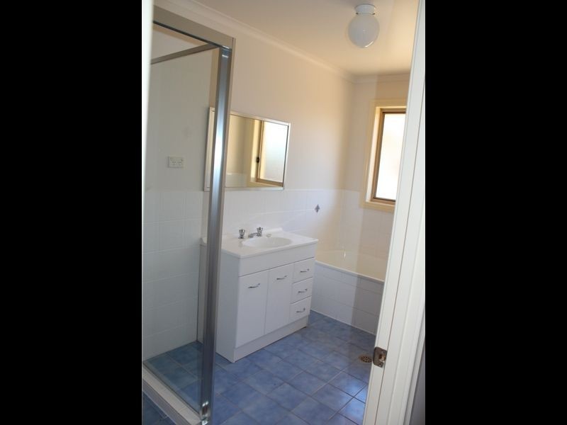 43 Rosewood Glen, Jerrabomberra NSW 2619