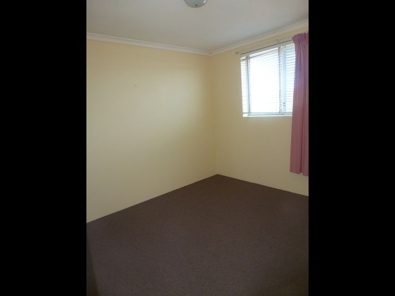 4/36 Henderson Road, Queanbeyan NSW 2620