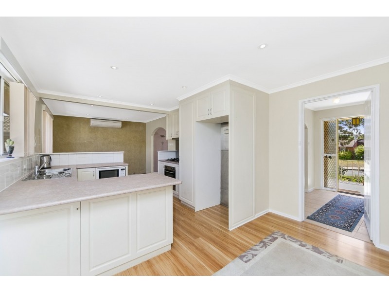 56 Christopher Crescent, Queanbeyan NSW 2620