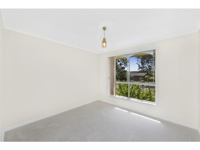 56 Christopher Crescent, Queanbeyan NSW 2620