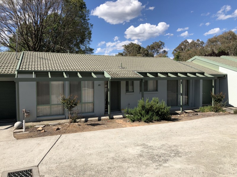 26/4 Redwood Avenue, Jerrabomberra NSW 2619