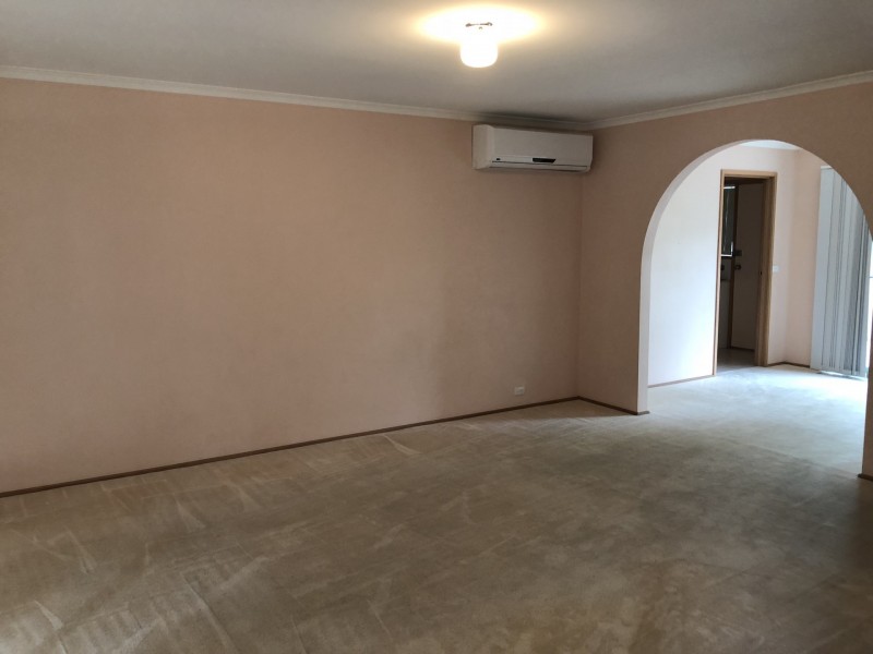 26/4 Redwood Avenue, Jerrabomberra NSW 2619