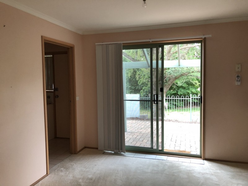 26/4 Redwood Avenue, Jerrabomberra NSW 2619