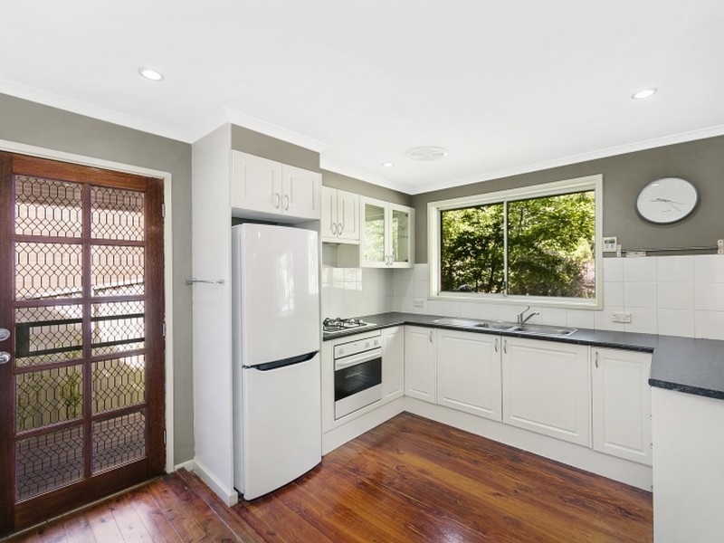 13 Monk Place, Queanbeyan NSW 2620