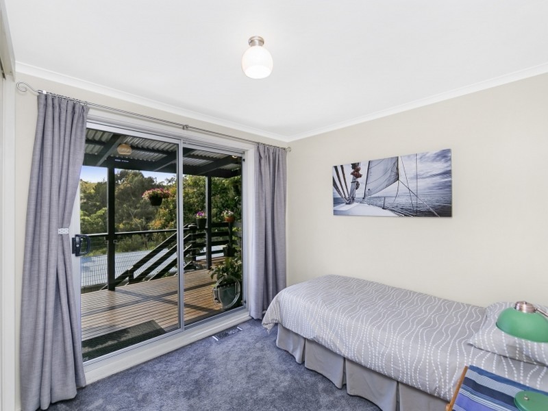 13 Monk Place, Queanbeyan NSW 2620