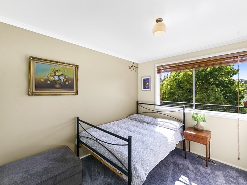13 Monk Place, Queanbeyan NSW 2620