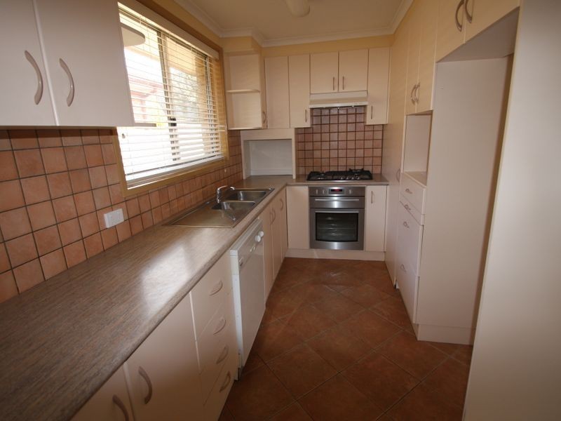 22 Fergus Road, Queanbeyan NSW 2620
