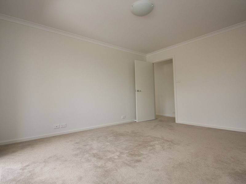 6/10-12 Mulloon Street, Queanbeyan NSW 2620