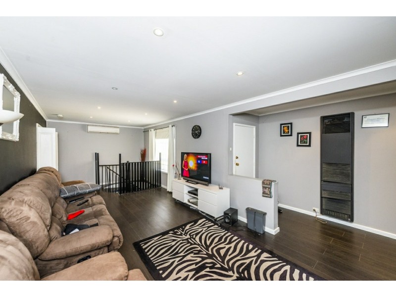 81 Pindari Crescent, Queanbeyan NSW 2620