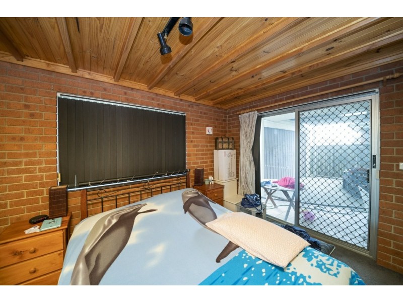 81 Pindari Crescent, Queanbeyan NSW 2620