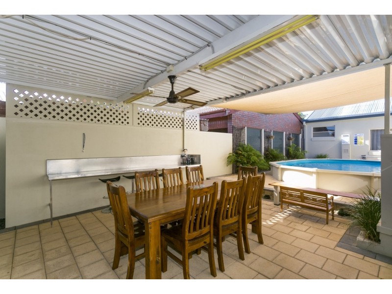 15 Munro Road, Queanbeyan NSW 2620