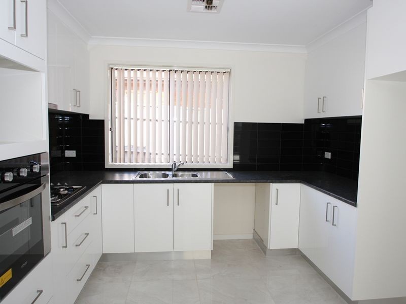 2 Brook Street, Queanbeyan NSW 2620