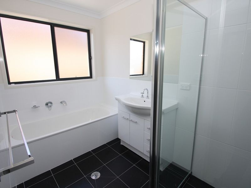 2 Brook Street, Queanbeyan NSW 2620