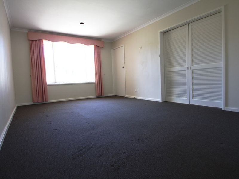 28 Bendora Avenue, Queanbeyan NSW 2620