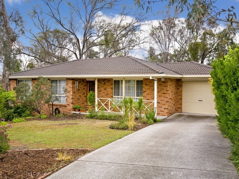 26 Kinlyside Avenue, Jerrabomberra NSW 2619