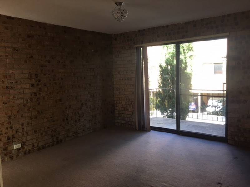 2/3 Mowatt St, Queanbeyan NSW 2620