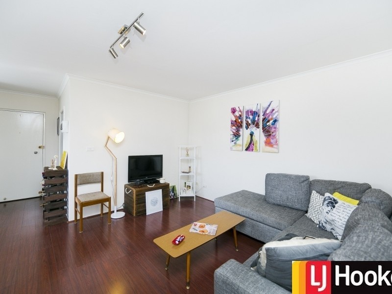 2/17 Carinya Street, Queanbeyan NSW 2620