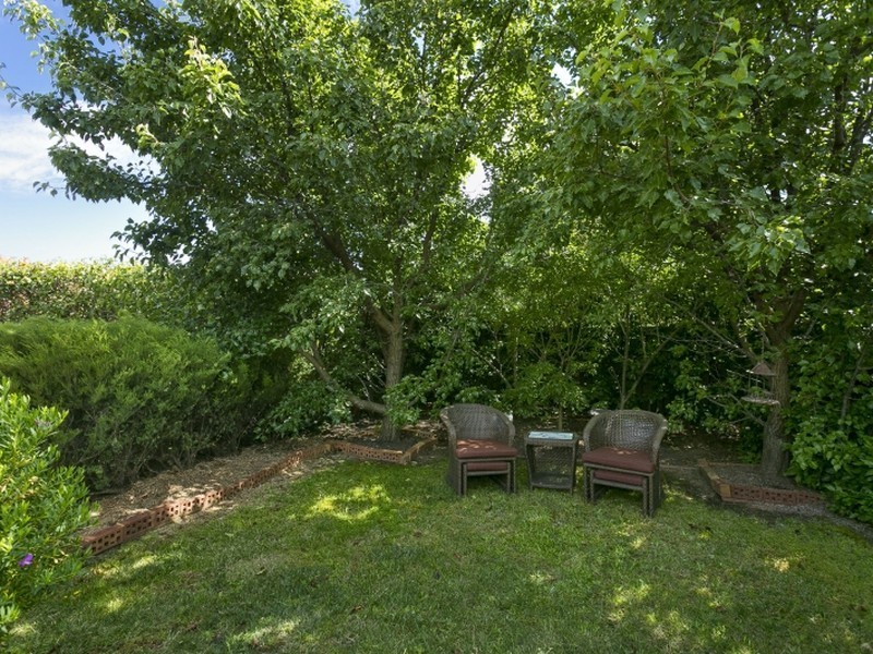 44 Stonehaven Circuit, Queanbeyan NSW 2620