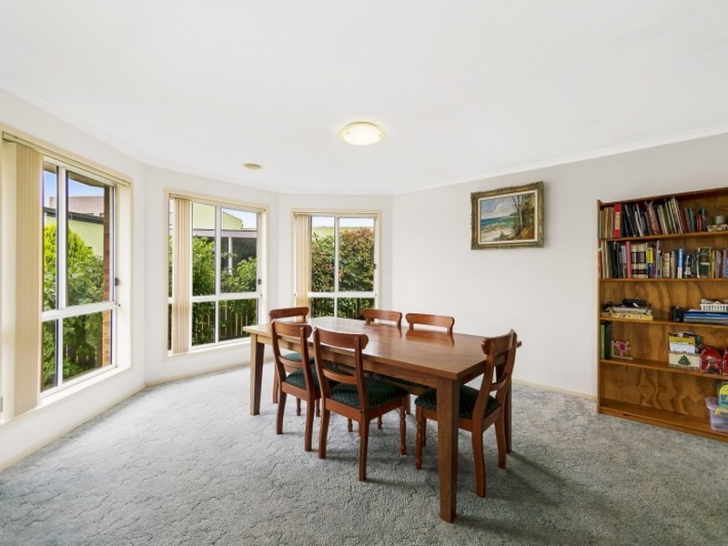 26 Colverwell Crescent, Jerrabomberra NSW 2619