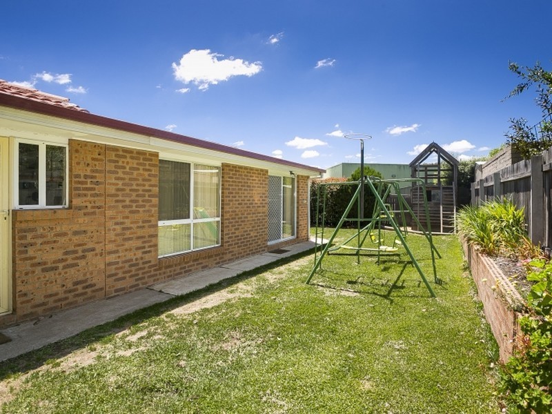 26 Colverwell Crescent, Jerrabomberra NSW 2619