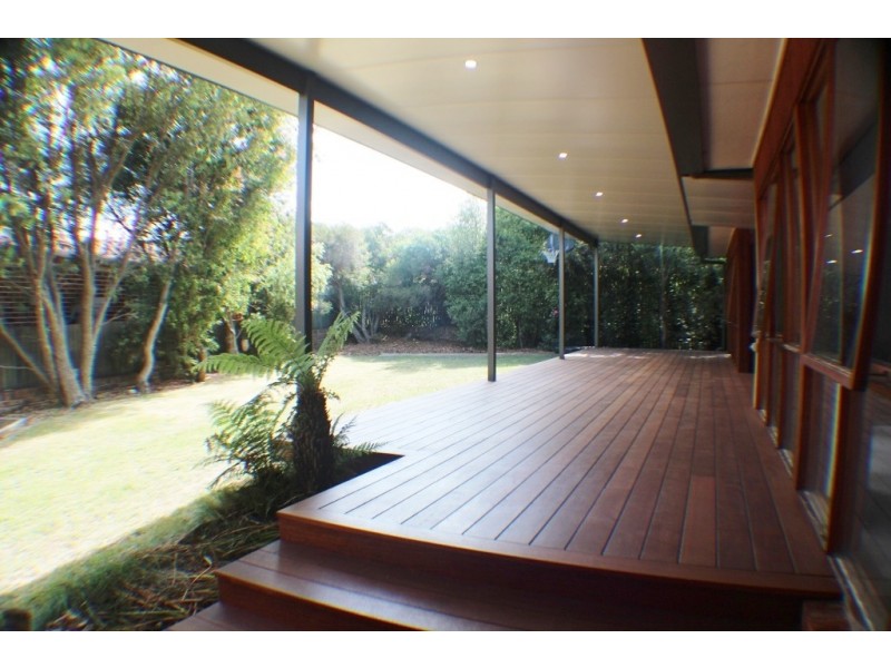 14 Maple Crescent, Jerrabomberra NSW 2619