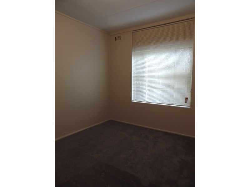 2/18 Gerald St, Queanbeyan NSW 2620