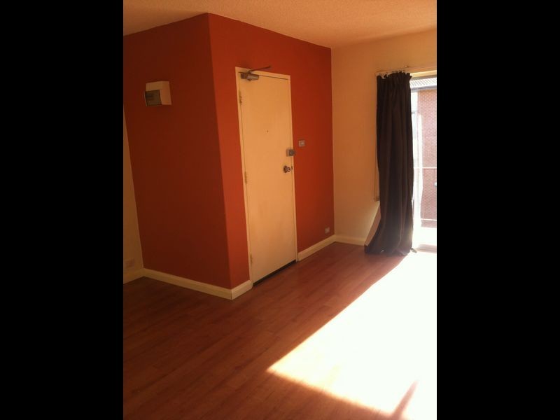 14/104 Henderson Road, Queanbeyan NSW 2620