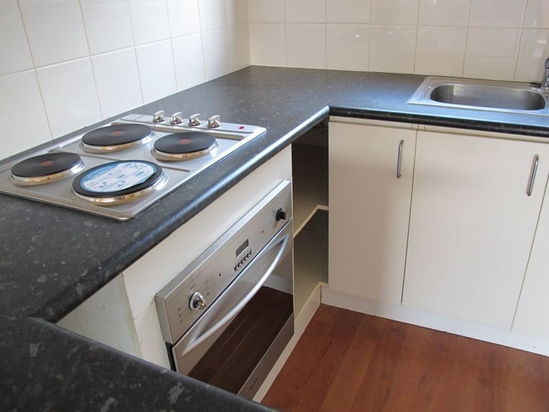 14/104 Henderson Road, Queanbeyan NSW 2620